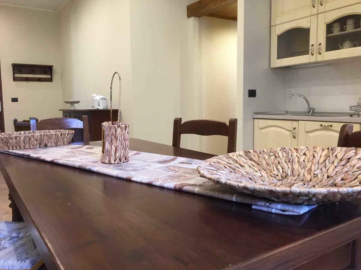 Lovely Apartments in centro Storico a Cuneo Esterno foto