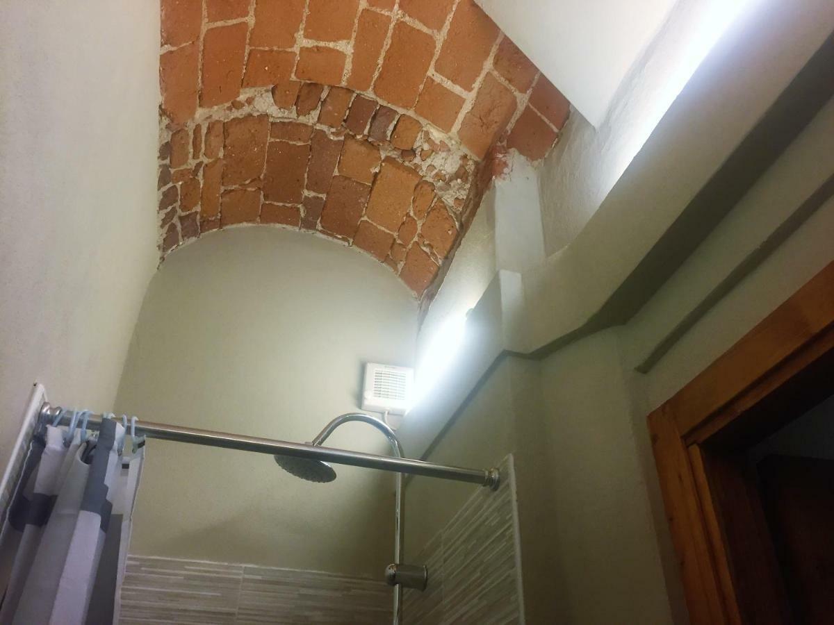 Lovely Apartments in centro Storico a Cuneo Esterno foto